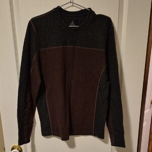 Prana Men's Brown and Black Crewneck Sweater
